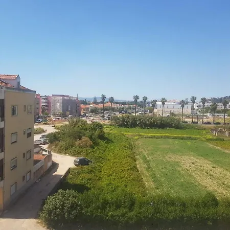 Sunset View Apartment In Costa Da Caparica アパート コスタ・ダ・カパリカ