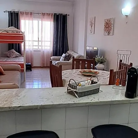 Remarkable 1 Bedroom Apartment Costa da Caparica