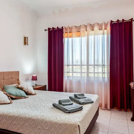 アパート Sunset View Apartment In Costa Da Caparica コスタ・ダ・カパリカ
